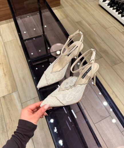 NEW COLLECTION