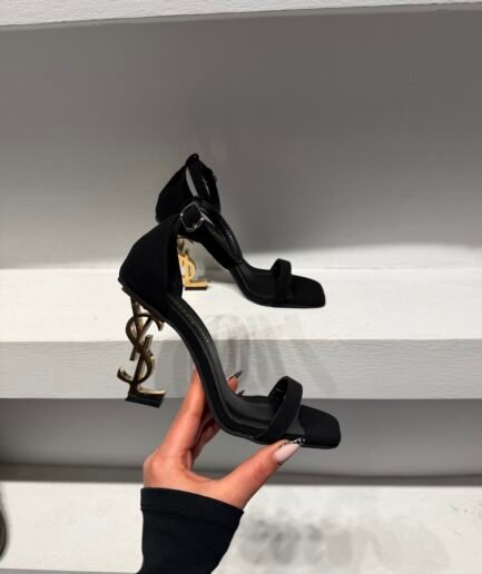 NEW COLLECTION