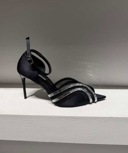 NEW COLLECTION