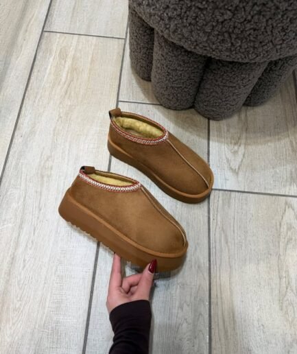 PLATFORM SHEARLIND SLIPPER