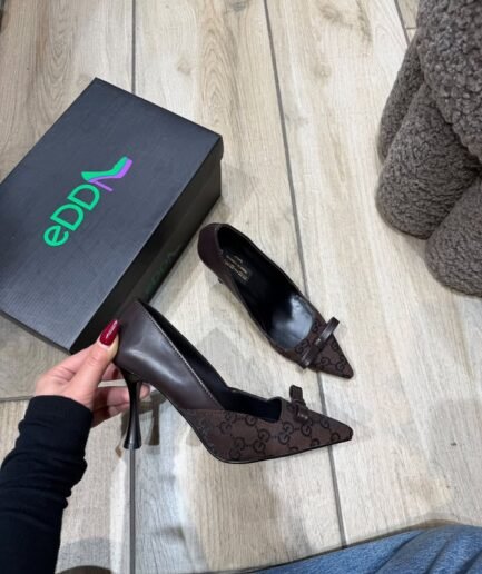 ELEGANT STATEMENT HEELS