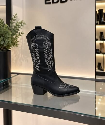 COWBOY BOOTS